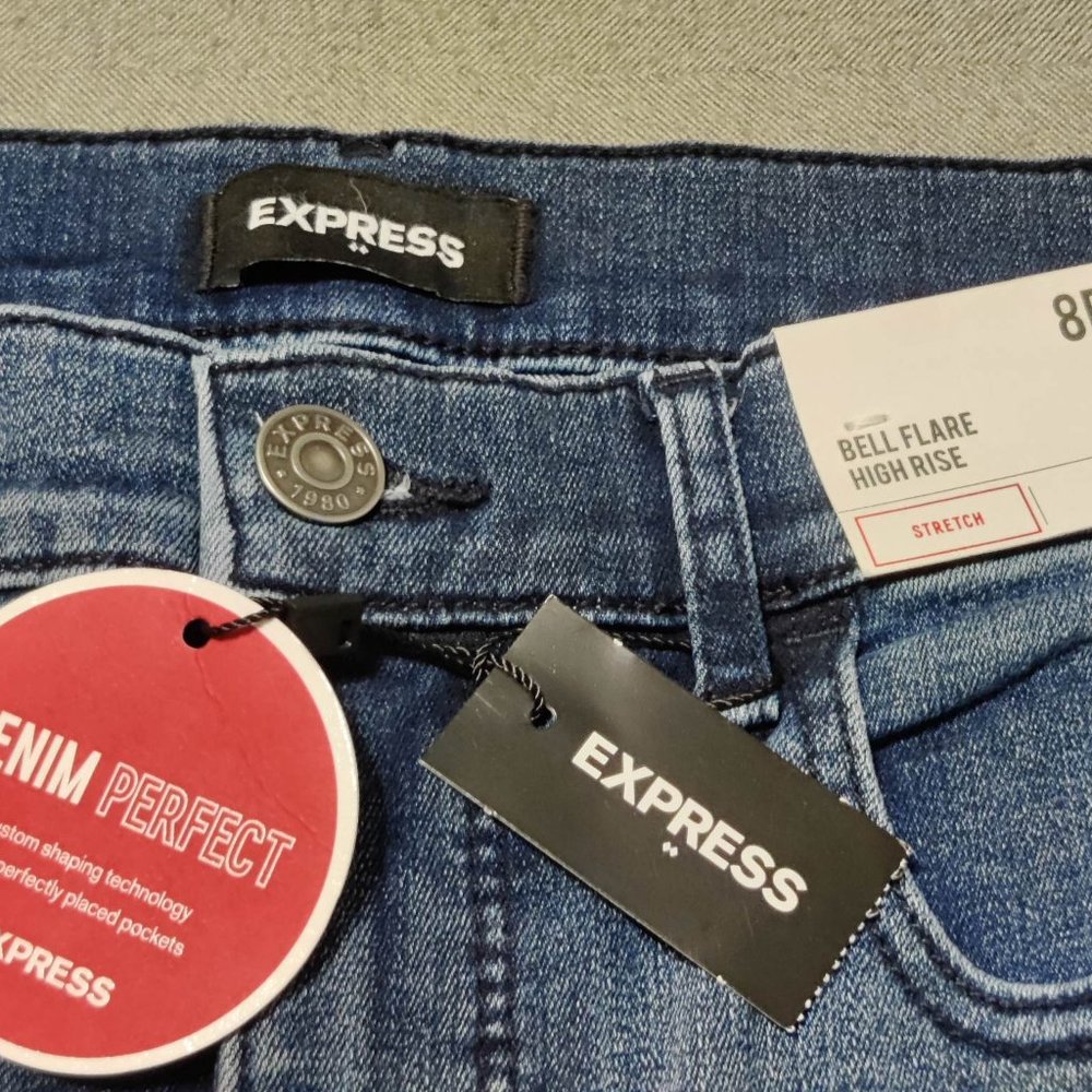 EXPRESS, Bell Flare, High Rise, Stretch, Women Jeans, Size 8R